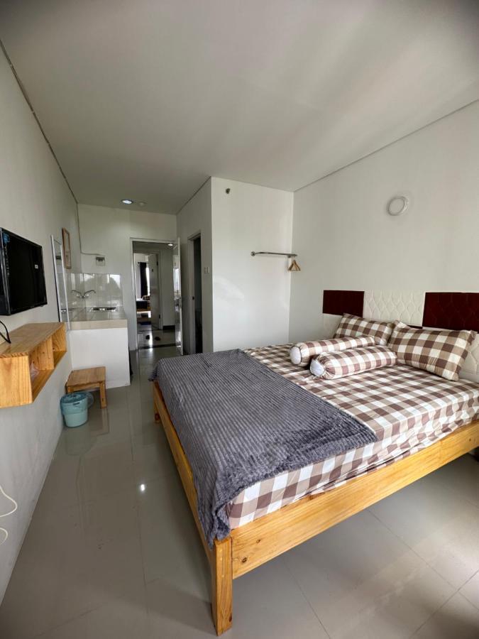 Apartment Grand Sentraland Karawang Manage By Laguna Room Екстериор снимка