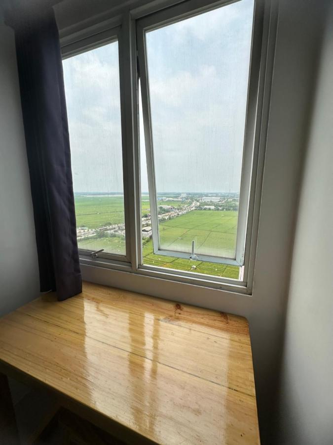 Apartment Grand Sentraland Karawang Manage By Laguna Room Екстериор снимка