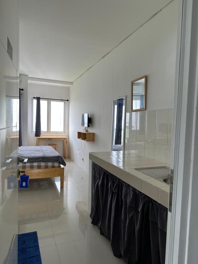 Apartment Grand Sentraland Karawang Manage By Laguna Room Екстериор снимка
